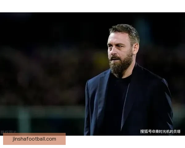 斯帕莱蒂称德罗西为足球之子之一并表示国家队仍需他的存在